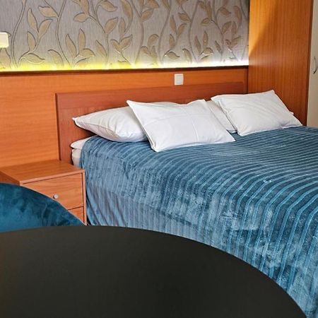 זאדאר Sobe/Rooms Riva מראה חיצוני תמונה