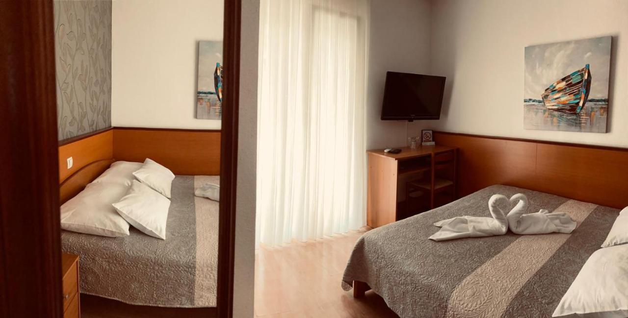 זאדאר Sobe/Rooms Riva מראה חיצוני תמונה