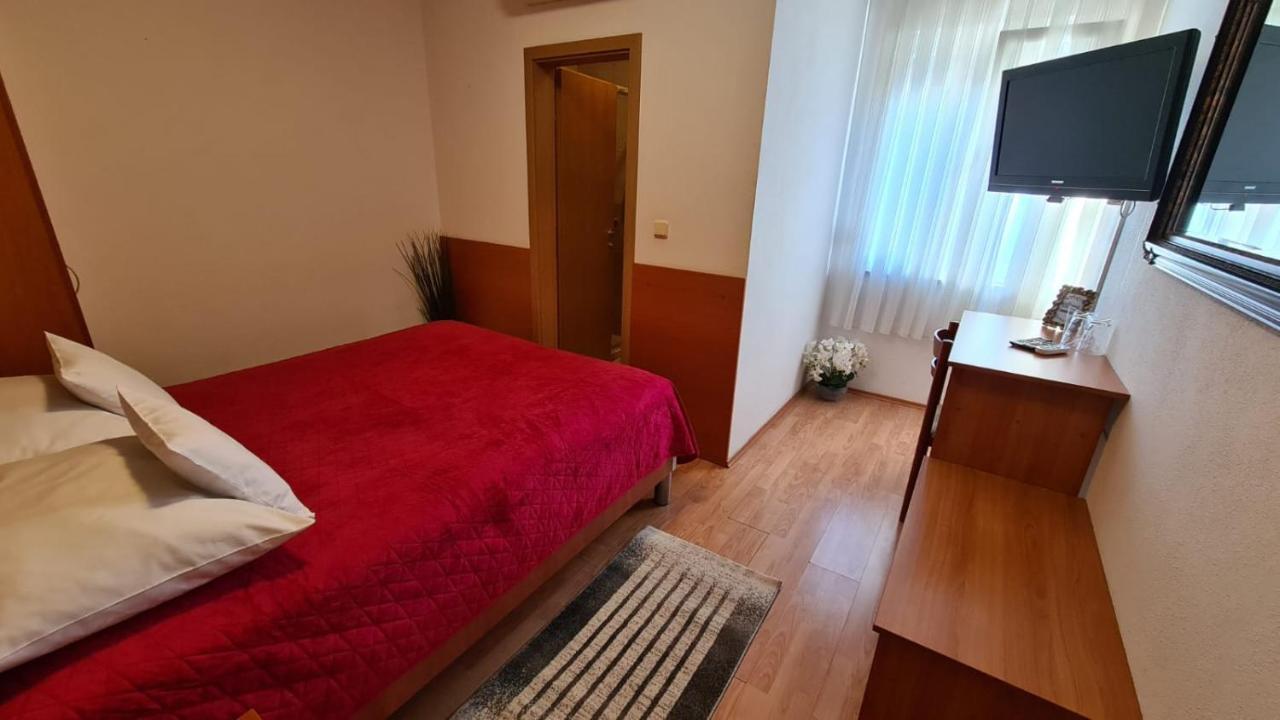 זאדאר Sobe/Rooms Riva מראה חיצוני תמונה