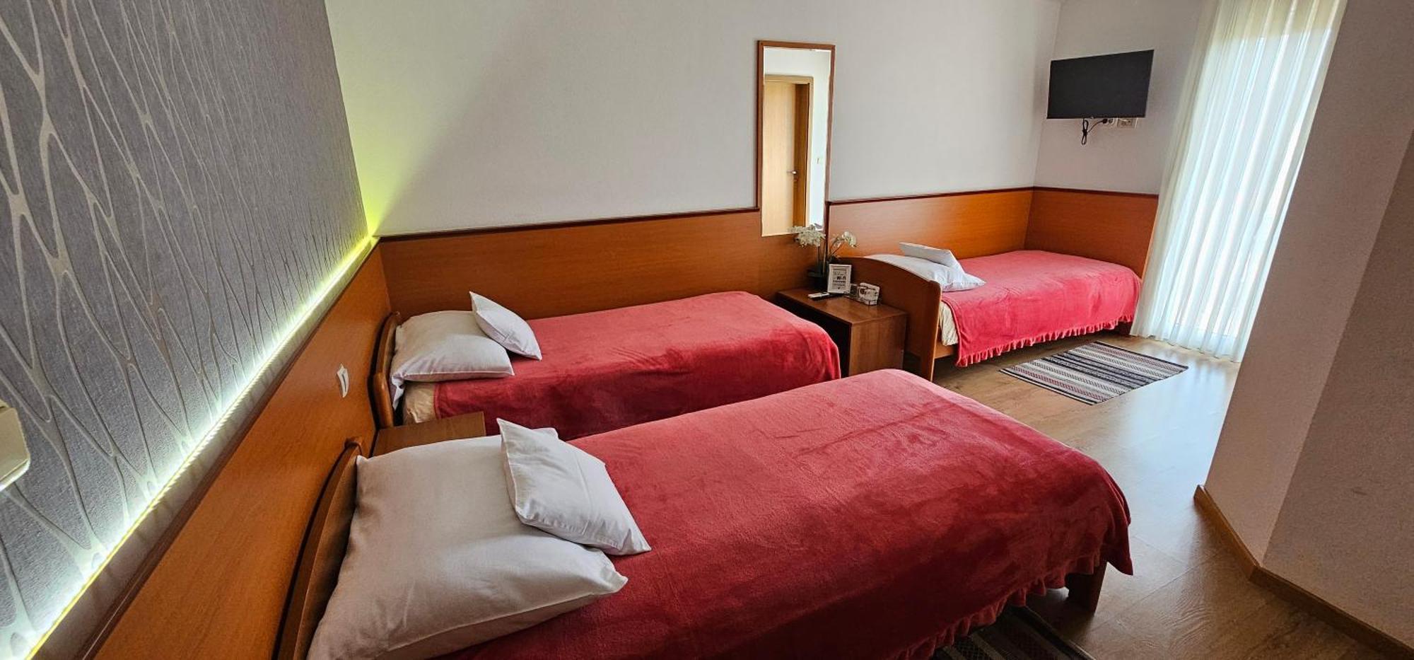 זאדאר Sobe/Rooms Riva מראה חיצוני תמונה