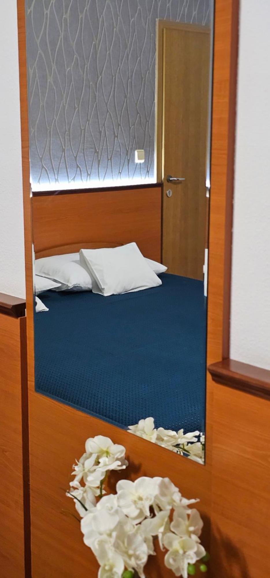 זאדאר Sobe/Rooms Riva מראה חיצוני תמונה